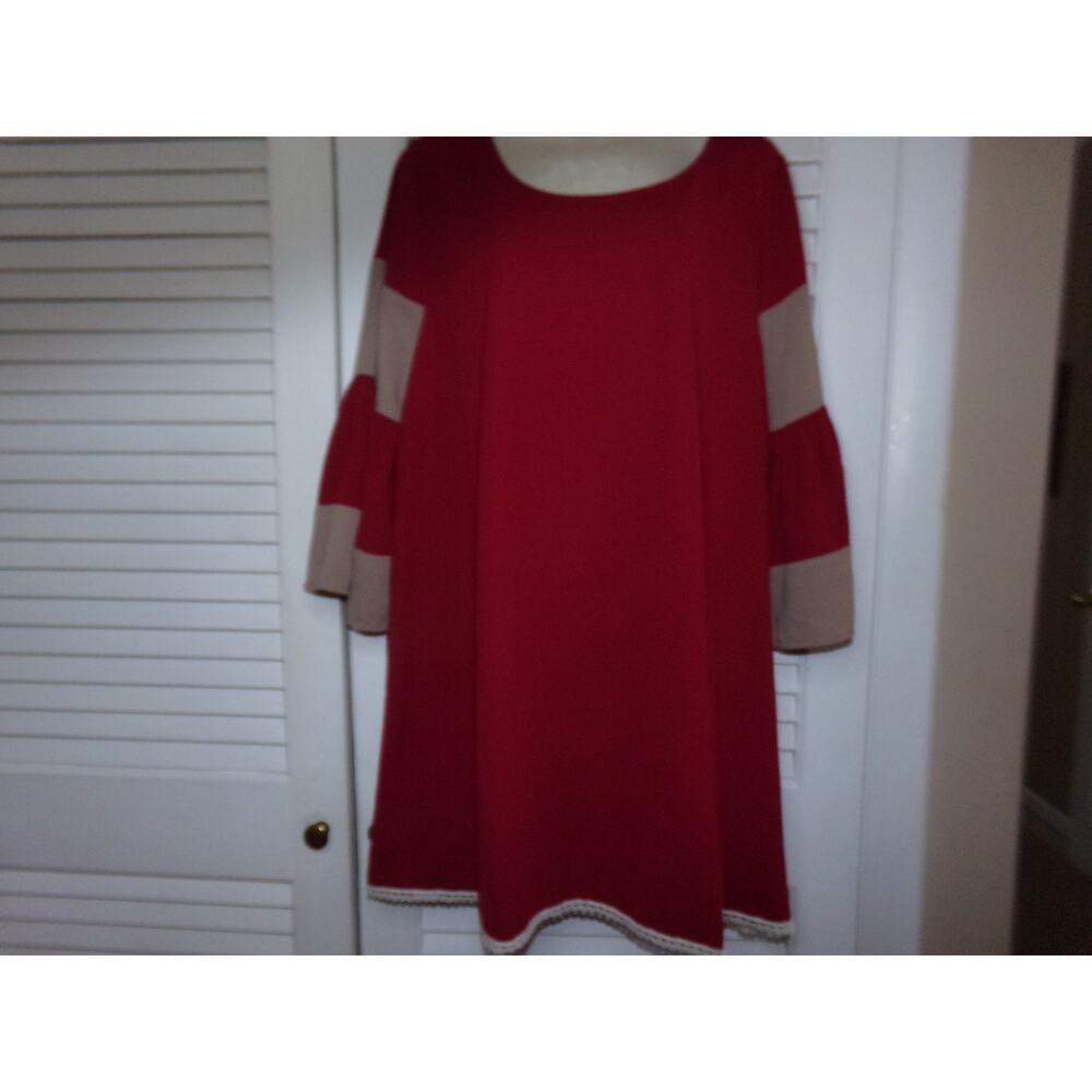 Paisley Vine wine and tan tunic/dress‎ lace trrimed hem 1X NWT
